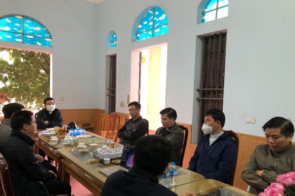 Linh mục đoàn Giáo hạt Tây Hưng Yên tĩnh tâm Mùa Chay 2022