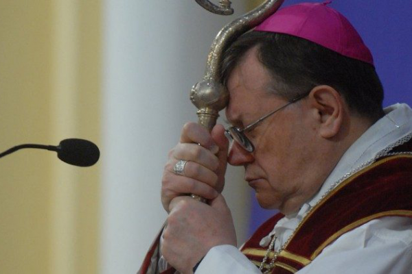 ĐGM Pezzi hy vọng lời kêu gọi hoà bình của ĐTC chạm đến trái tim của Tổng thống Putin và Zelensky