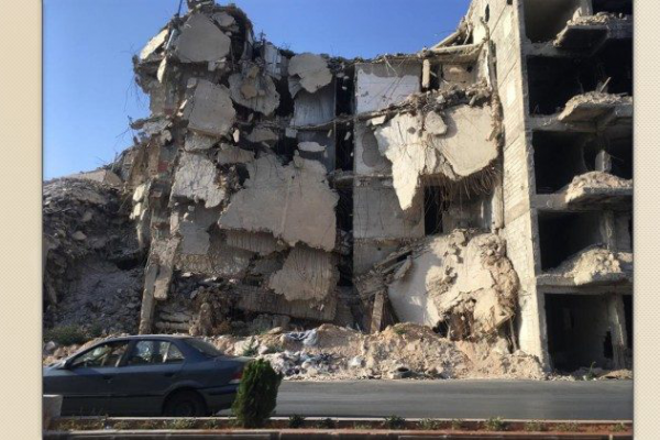 Chứng tá đức tin của cô gái người Siria bị trúng đạn cụt chân