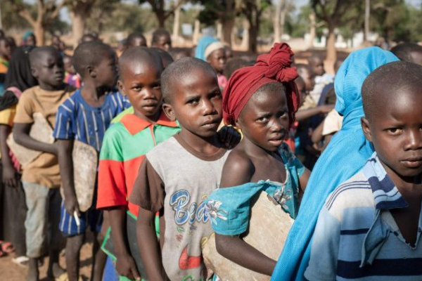 Dorothea Hahn - 22 năm thăng tiến đời sống giới trẻ Ghana