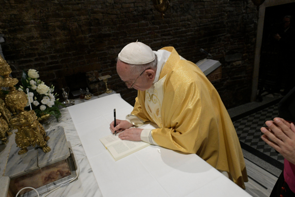 Người trẻ sống Mùa Chay theo Tông huấn Christus Vivit