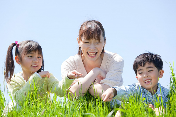 Khen hay chê trẻ cũng cần 'nghệ thuật'