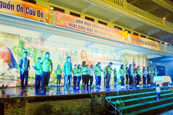 GPTB - Lễ mừng Thánh Quan thầy Gioan Don Bosco và Kỉ niệm 17 năm thành lập nhóm SVCGLĐP Thái Bình - 2017