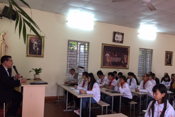 Lớp Bồi dưỡng Giáo lý viên miền Hưng Yên tổ chức bữa tiệc Khai Xuân - 2018