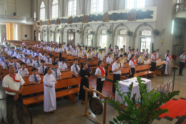 Giáo xứ Chính Tòa kết thúc niên học giáo lý 2017-2018