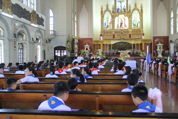 Giáo xứ Chính Tòa thi Giáo lý kết thúc năm học 2019-2020