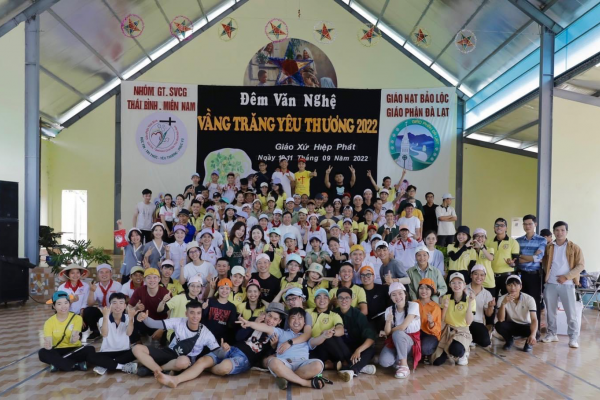Giới trẻ SVCG Thái Bình miền Nam tổ chức Chương trình 