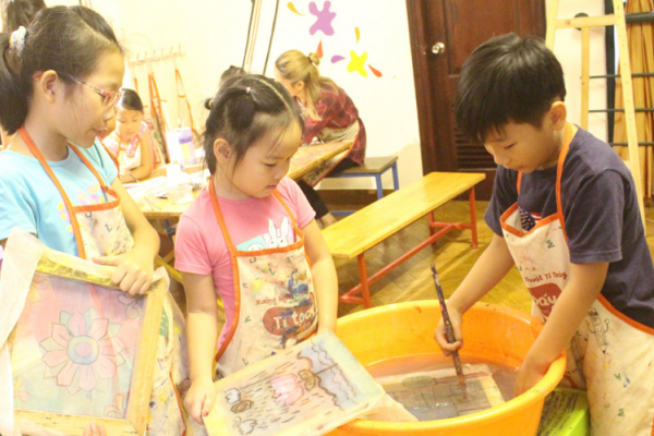 “Mong cha mẹ đừng..sờ vào bài của trẻ”
