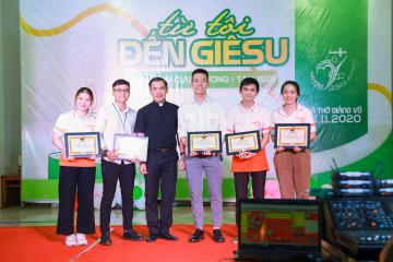 Chùm ảnh SVCG Thái Bình tại Hà Nội tưng bừng đón năm học mới 2020-2021